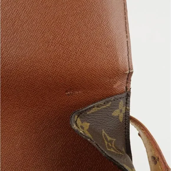 💎✨STUNNING✨💎Authentic Louis Vuitton Monogram Saint Cloud GM Shoulder Bag - Picture 13 of 16